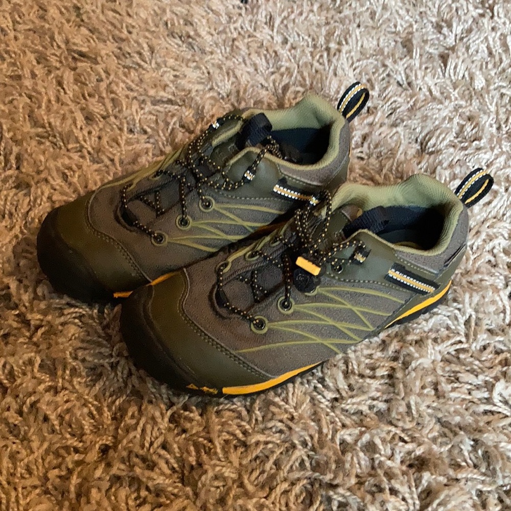 Keen sneakers
